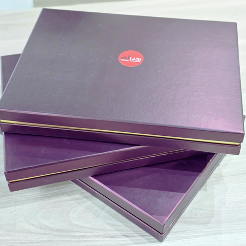 بوكس الشوكولا البلجيكية الفاخرة (مشكل كبير)