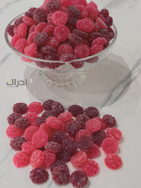 جيلي توت بطبقة السكر